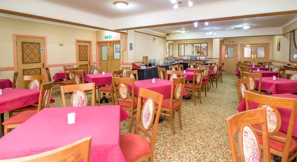 St Georgio Hostel Илфорд Екстериор снимка