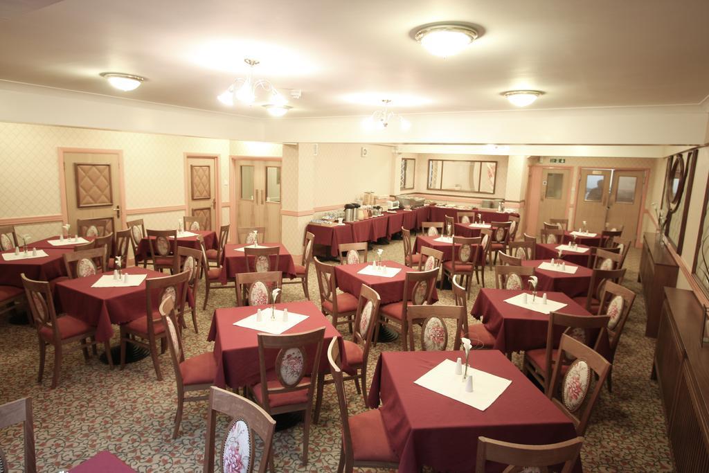 St Georgio Hostel Илфорд Екстериор снимка